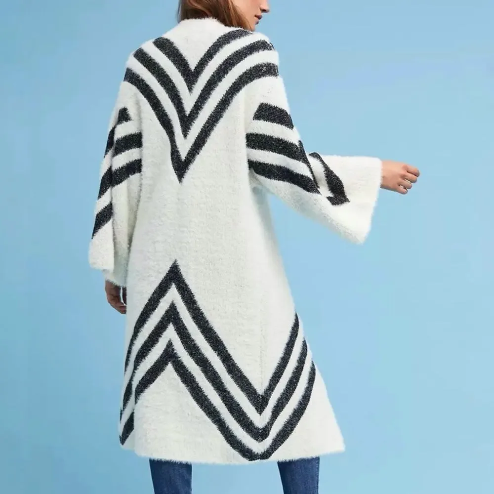 Sleeping on Snow Mod Chevron Kimono Sweater Cream Black Boho Open Front Size OS